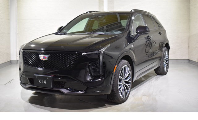 Cadillac XT4 2025