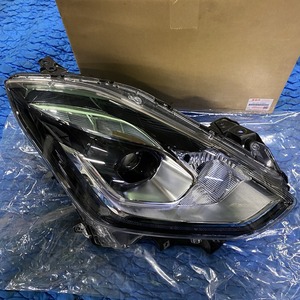 ZC33S 우측 헤드라이트