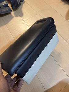 NA1 센터콘솔 암레스트